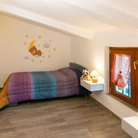 Apartment Casa Del Sole - Free Private Parking Besano